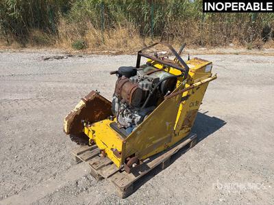 1992 Norton CK18H Scie A Sol Scie à béton à contrôle arrière (Inoperable)
