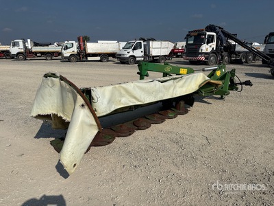 2018 Krone EasyCut R320 جزازة دائرية
