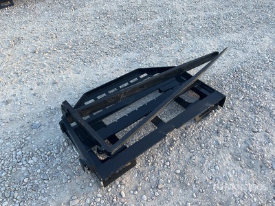 2026 GIYI GY-DHC Skid Steer Forks (Unused)