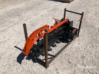 2026 GIYI D39 Mini Trancheuse pour chargeuse à différentiel (Unused)