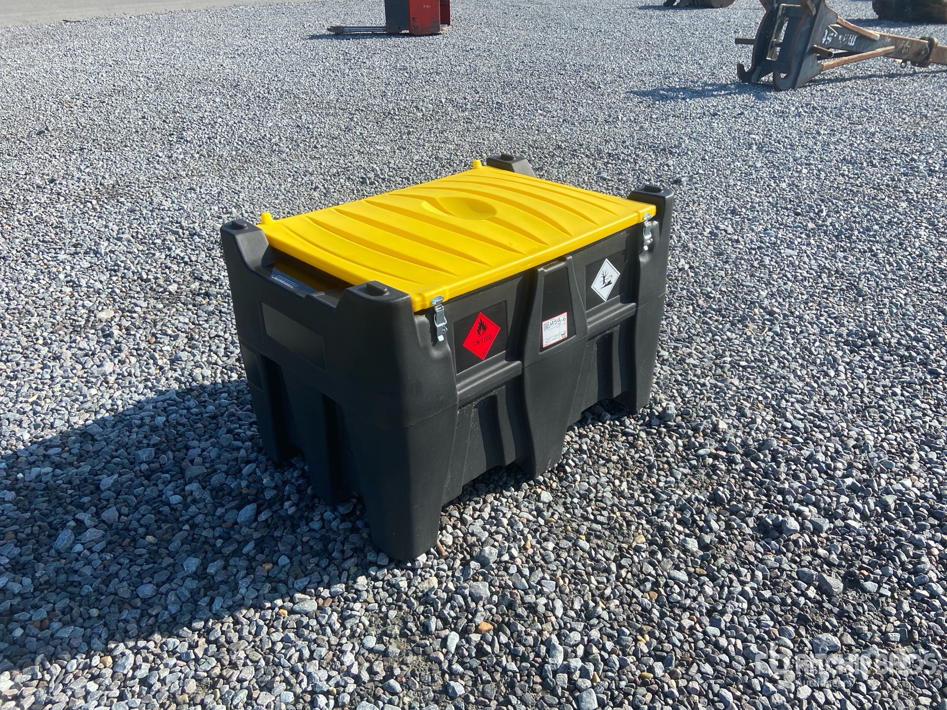 2026 Emiliana Serbatoi EU-TANK 440 440 L Poly Portable Diesel Transfer and Dispensing Tank Fuel Tank (Unused)