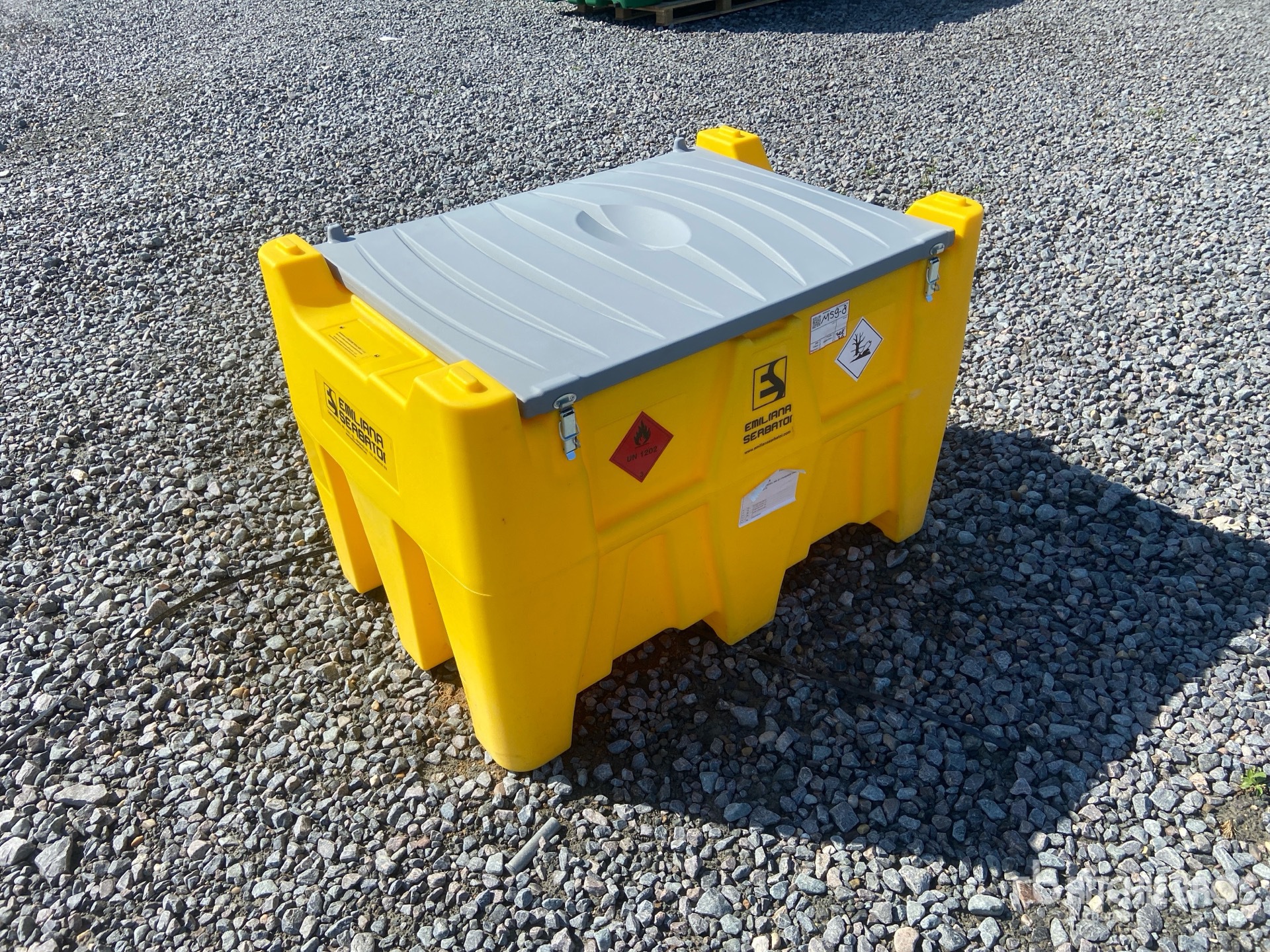 2026 Emiliana Serbatoi EU-TANK 440 440 L Poly Portable Diesel Transfer and Dispensing Tank Fuel Tank (Unused)