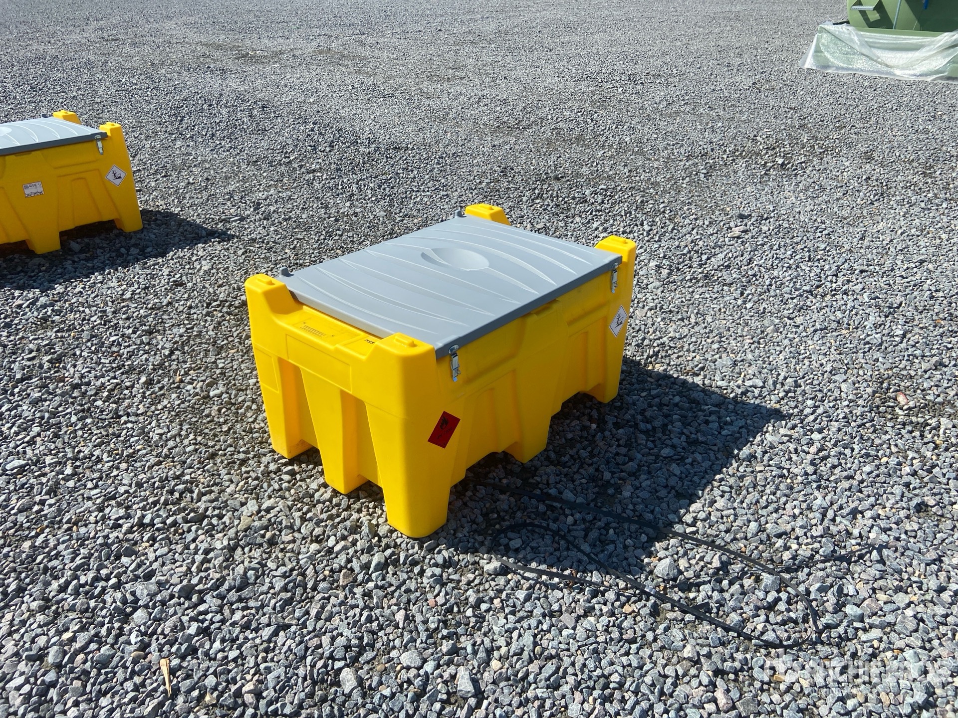 2026 Emiliana Serbatoi EU-TANK 330 330 L Poly Portable Diesel Transfer and Dispensing Tank Fuel Tank (Unused)