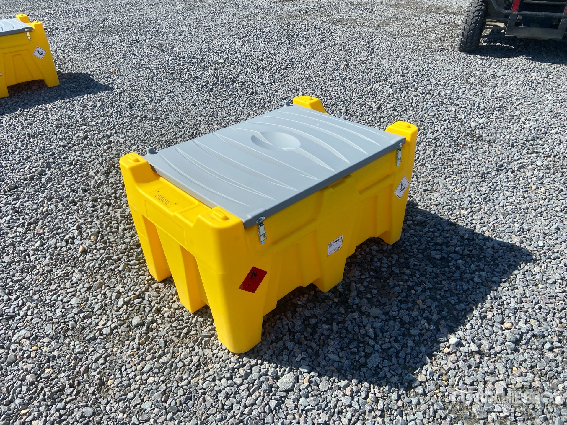 2026 Emiliana Serbatoi EU-TANK 330 330 L Poly Portable Diesel Transfer and Dispensing Tank Fuel Tank (Unused)