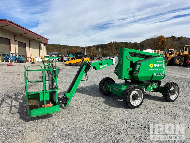 Articulating Boom Lifts