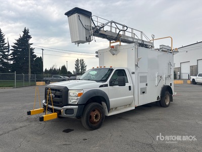 2000 Telelift TTS25 35 ft on 2011 Ford F-550 4x2 Nacelle élévatrice montée sur fourgon