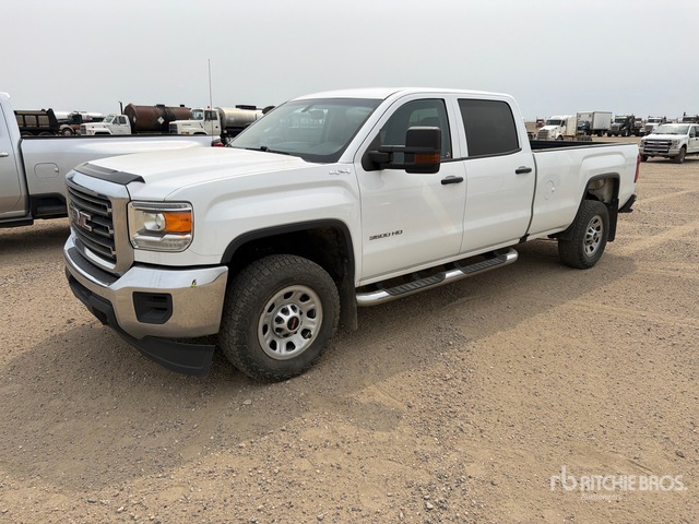 2019 GMC Sierra 3500HD 4x4 Crew Cab Pickup