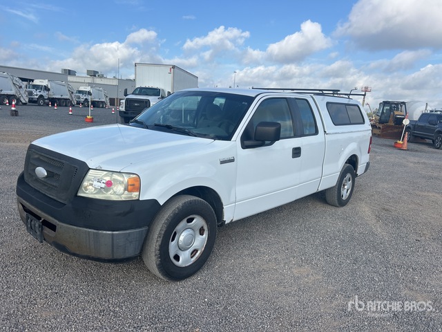 2008 Ford F-150 XL 4x2 Extended Cab Pickup