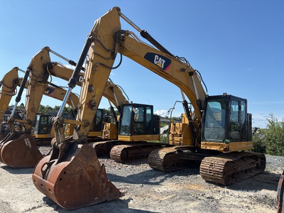 2017 Cat 325F L CR Tracked Excavator