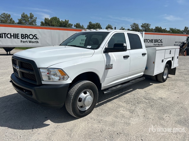 2017 Ram 3500 4x2 Crew Cab Utility Truck
