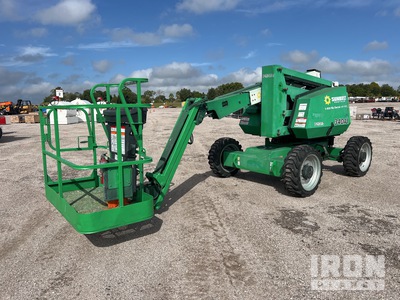 2016 JLG 340AJ 4WD Dual Fuel Plataformas Elevadoras Articuladas