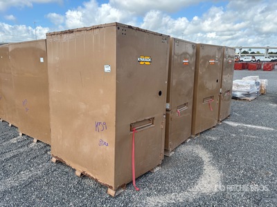 Quantity of (4) Knaack Boîte de chantier