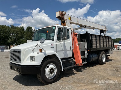 1996 Freightliner FL70 Camion à flèche