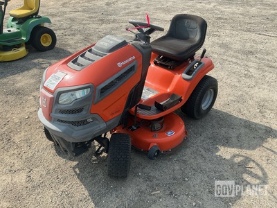 Husqavarna YTH 18542 Lawn Mower