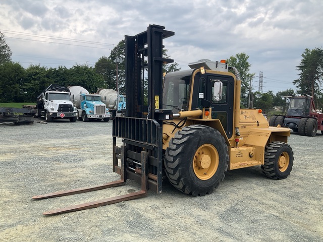 2017 (unverified) Master Craft MC16974 16000 lb 4x4 Rough Terrain Forklift
