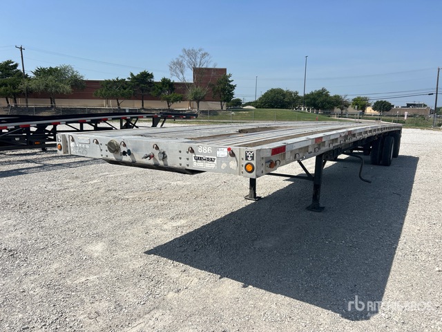 2005 Wilson CF-900 48 ft T/A Spread Axle Flatbed Trailer