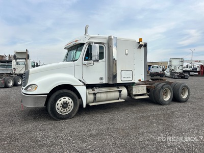 2007 Freightliner Columbia 120 6x4 T/A Sleeper Truck Tractor