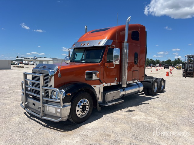 2016 Freightliner Coronado 132 6x4 **Rebuilt Title** T/A Sleeper Truck Tractor (Glider Kit)
