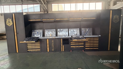 Length 5200mm, Height 2000mm, Depth 520mm Tool Cabinet