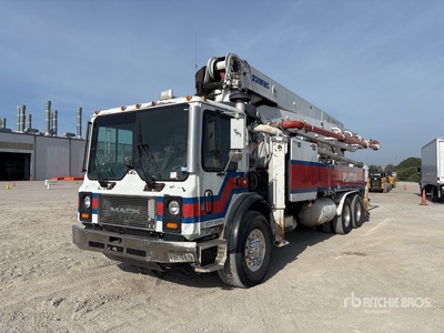 2004 Schwing 2525H-5/39X 39 m on 2004 Mack MR688S 6x4 Ciężarówka z pompą do betonu