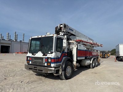 2004 Schwing 2525H-5/39X on 2004 Mack MR688S 6x4 Ciężarówka z pompą do betonu