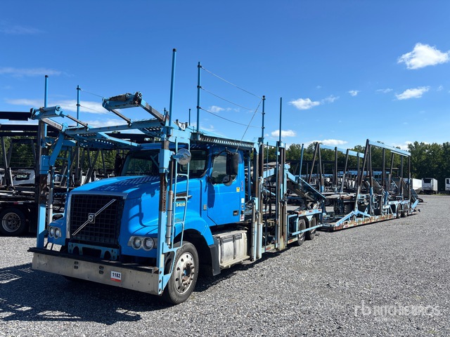 2014 Volvo VAH 6x4 Car Carrier Truck