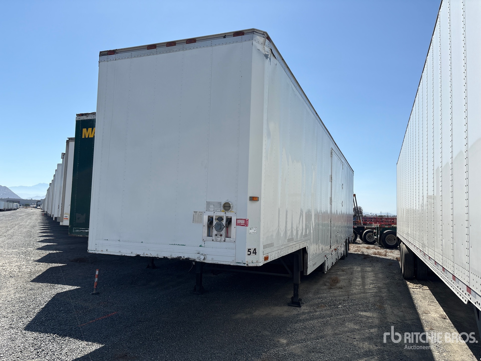 1998 Kentucky 51 ft x 102 in Van Trailer