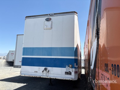 1984 Dorsey 51 ft x 102 in T/A Remolque de furgoneta