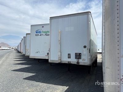 2008 Wabash 28 ft x 102 in S/A Semi-remorque fourgon