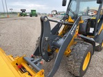 Chassis with Tilt Linkage