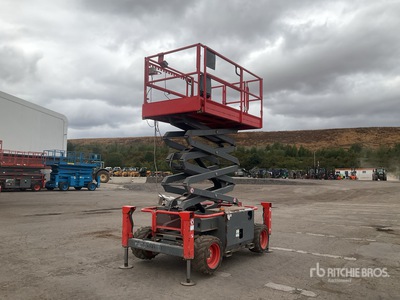 2016 Skyjack SJ6832 RT 4x4 Diesel Scissor Lift