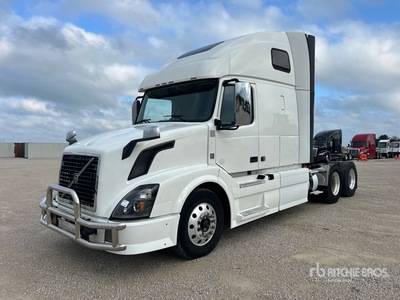 2014 Volvo VNL 6x4 Tracteur routier couchette