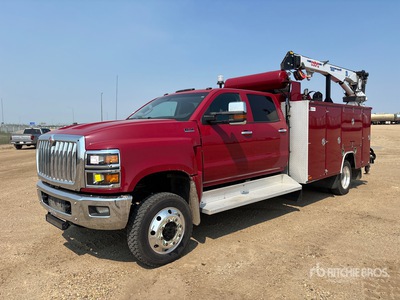 2022 International CV515 4x4 Crew Cab Service Truck