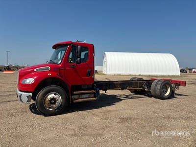 2016 Freightliner M2 106 4x2 Cabine et châssis