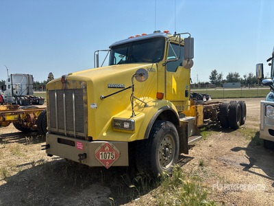2012 Kenworth T800 6x4 Cab and Chassis