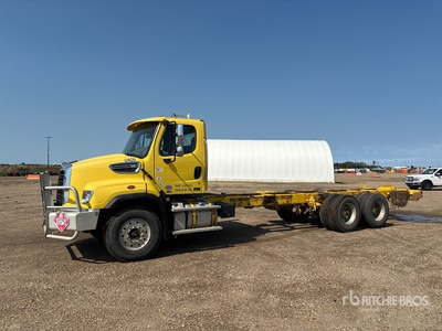 2015 Freightliner 114SD 6x4 Cabine et châssis