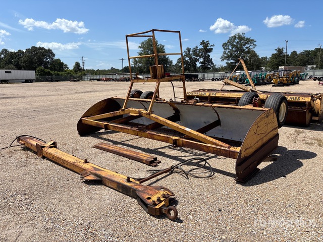 1991 Reynolds LS16 Hydraulic 16 ft Leveling Box Blade