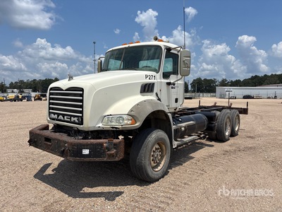 2013 Mack GU813 6x6 Cab and Chassis