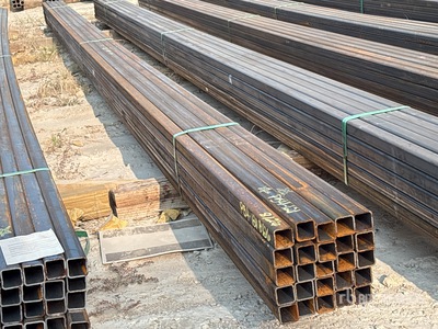 Quantity of (25) 2025 Kit Containers 1.5 in x 1.5 in x 24 ft Square Tubing (Unused)