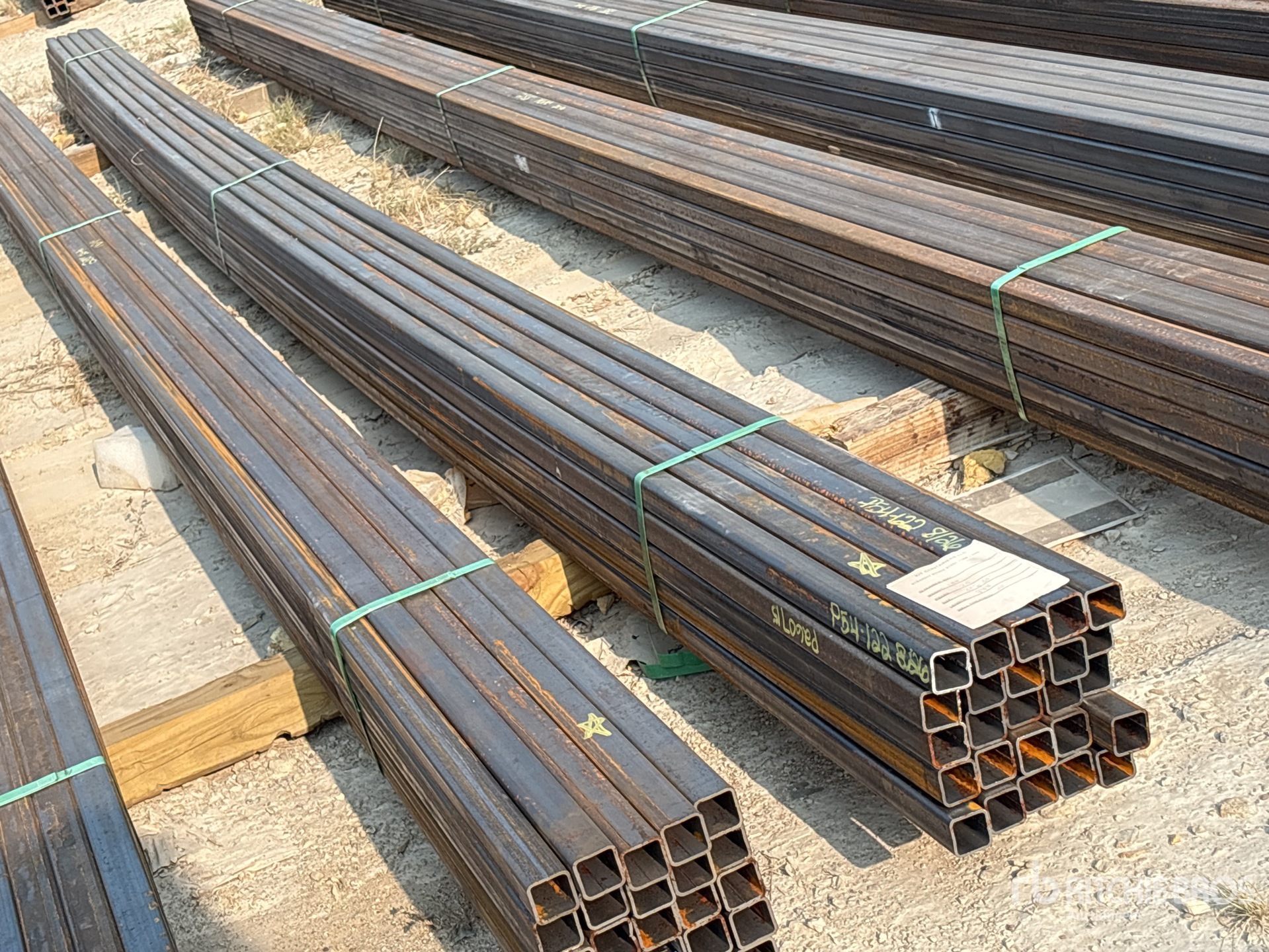 Quantity of (25) 2025 Kit Containers 1.5 in x 1.5 in x 24 ft Square Tubing (Unused)