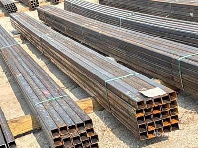 Quantity of (25) 2025 Kit Containers 1.5 in x 1.5 in x 24 ft Square Tubing (Unused)