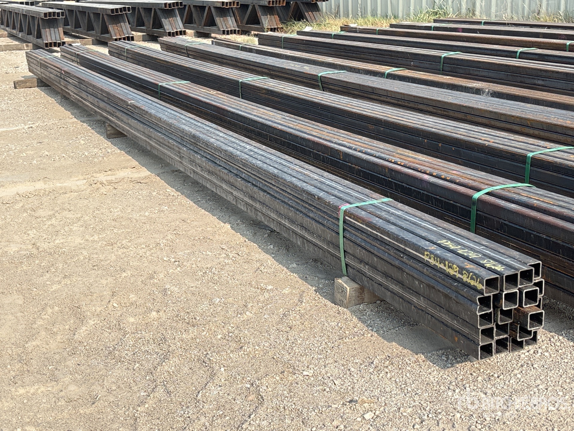 Quantity of (20) 2025 Kit Containers 1.5 in x 1.5 in x 23 ft Square Tubing (Unused)