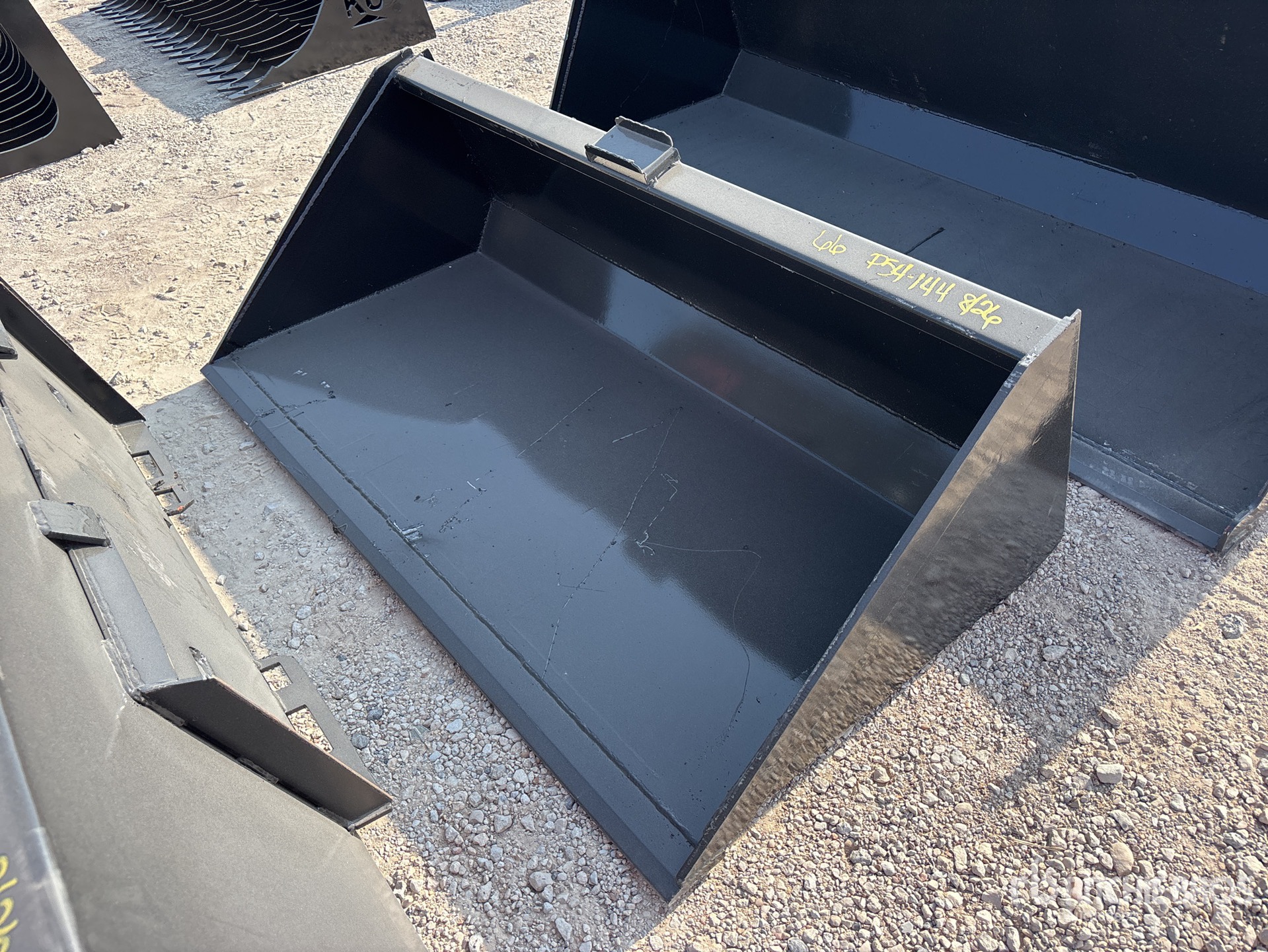 2025 Kit Containers QT-DB-S66 66 in General Purpose Skid Steer Bucket