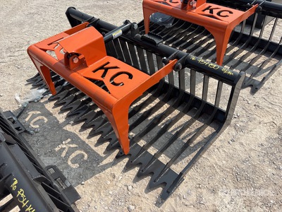2025 Kit Containers QT-SG-S76-V3 76 in Skeleton Grappin pour chariot élévateur (Unused)