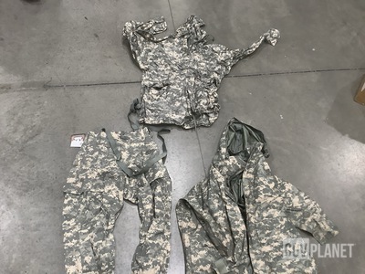 (4) Cold Weather Parkas, (18) Pairs of Wet Weather Trousers & Assorted Items