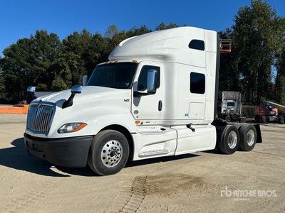 2021 International LT625 6x4 Sleeper Truck Tractor