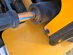 Hydraulics with Mast Tilt Cylinders