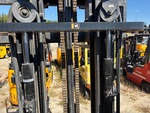 Hydraulics with Mast Lift Cylinders