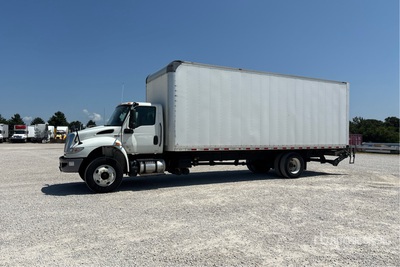 2020 International MV607 4x2 Van Truck