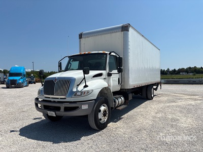 2020 International MV607 4x2 Van Truck